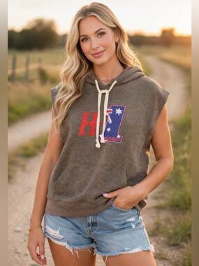 ✨ Harley-Davidson Women’s Sleeveless Hoodie Top ✨